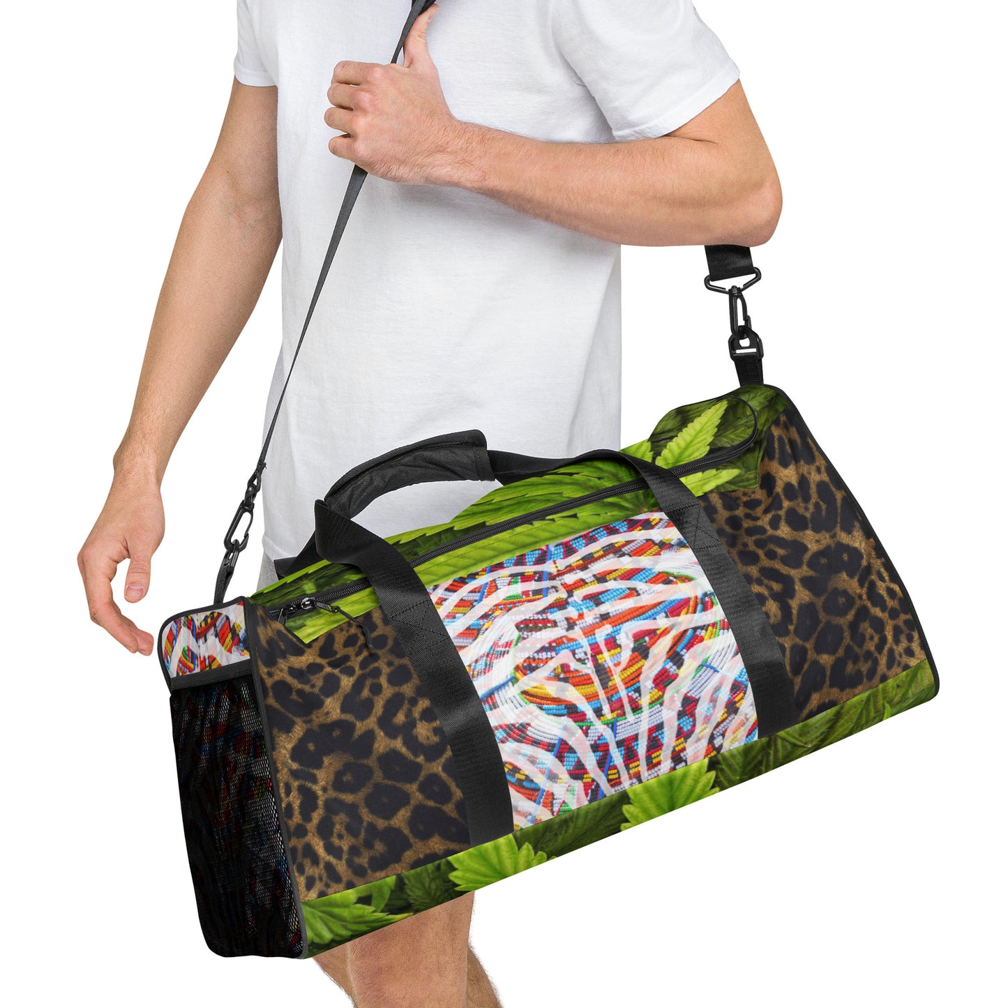 Maasai "High" Around the world Duffle bag